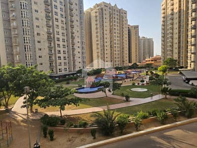 Well Maintained 3 Bedroom 3250 Square Feet West Open Luxury Apartment In A Upmost Elite Project Of Karachi Known As Creek Vista Located At DHA Phase 8 Is Available For Rent
