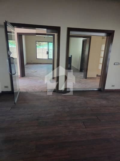 1 Kanal House For Residence Only