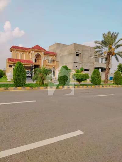 02 Kanal Facing Park Plot LDA Approved Area Sui Gas Grid Charges All Paid Standard Dimensions B Block Phase 2