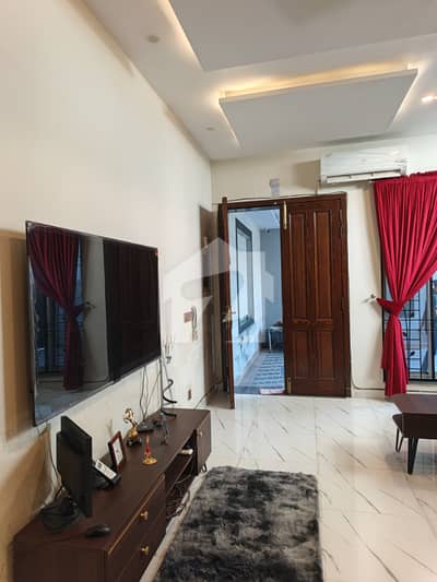 5 Marla Double Kitchen Full House Available For Rent