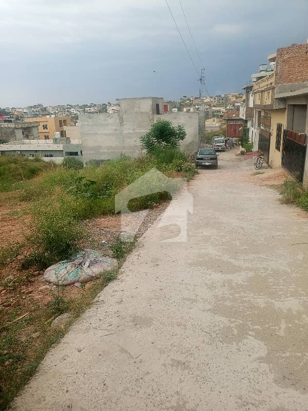 ڈیفنس روڈ راولپنڈی میں 5 مرلہ رہائشی پلاٹ 60.0 لاکھ میں برائے فروخت۔ ڈیفنس روڈ راولپنڈی میں 5 مرلہ رہائشی پلاٹ 60.0 لاکھ میں برائے فروخت۔