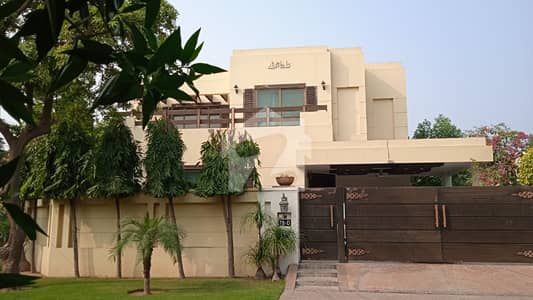 1 Kanal Luxuer out House Prime Hot For Sale dha Phase4