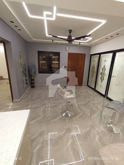 PARK FACING 3 BED D/D RENOVATED FLAT FOR SALE IN BLOCK 13-A, GULSHAN E IQAL