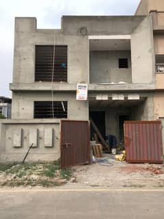 5 Marla Owner Build Gray Structure House With Solid Construction Available For Sale