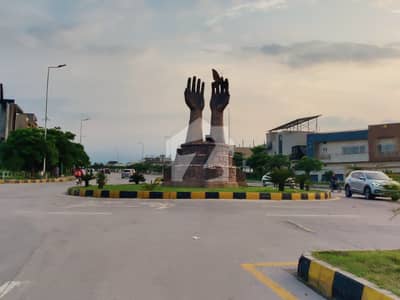 5 Marla Residential Plot Is Available For sale In Bahria Town Phase 8 - Block M
