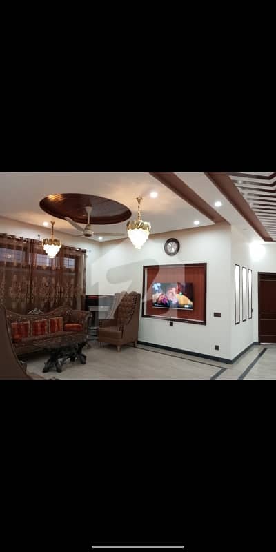 ٹی آئی پی ہاؤسنگ سوسائٹی ۔ فیز2 ٹی آئی پی ہاؤسنگ سوسائٹی,لاہور میں 6 کمروں کا 1 کنال مکان 5.0 لاکھ میں کرایہ پر دستیاب ہے۔ ٹی آئی پی ہاؤسنگ سوسائٹی ۔ فیز2 ٹی آئی پی ہاؤسنگ سوسائٹی,لاہور میں 6 کمروں کا 1 کنال مکان 5.0 لاکھ میں کرایہ پر دستیاب ہے۔