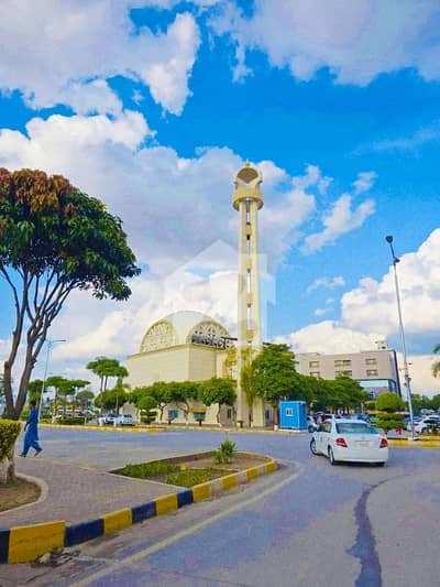ایف ۔ 17 اسلام آباد میں 1 کنال رہائشی پلاٹ 1.45 کروڑ میں برائے فروخت۔