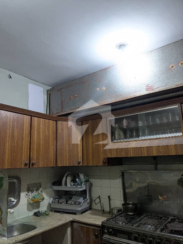 Well Maintained Flat Well Maintained Flat
