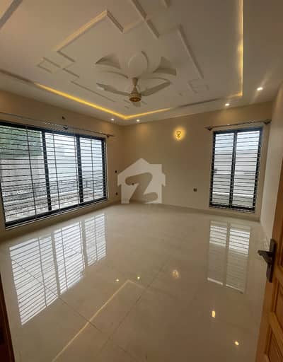 7 Marla Ground Plus Basement Two Portion For Rent In Cbr Town