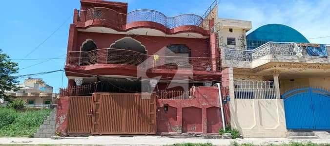 ترلائی اسلام آباد میں 6 کمروں کا 7 مرلہ مکان 2.3 کروڑ میں برائے فروخت۔