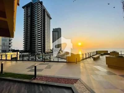 Luxurious 2-Bedroom Sea-Facing Apartment For Rent In Emaar Pearl Tower