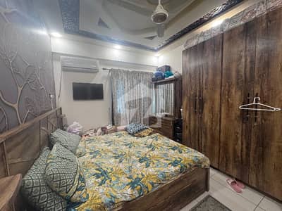 نارتھ ناظم آباد ۔ بلاک ایچ نارتھ ناظم آباد,کراچی میں 3 کمروں کا 7 مرلہ فلیٹ 3.0 کروڑ میں برائے فروخت۔
