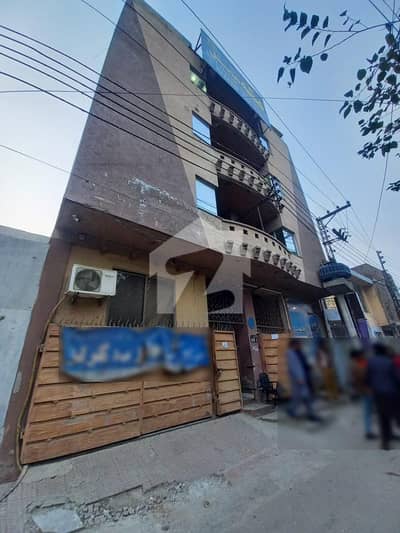 Al Makkah Girls & Boys Hostel Room Is Available