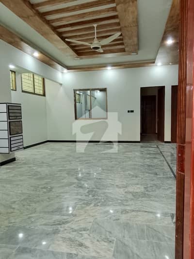 240 SQ YARDS HOUSE PRIME LOCATION GROUND FLOOR 240 SQ YARDS HOUSE PRIME LOCATION GROUND FLOOR