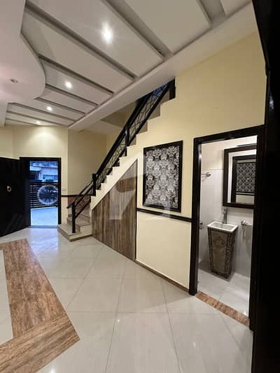 5 MARLA HOUSE NEAR TO JALAL SONS AND DOLMEN MALL