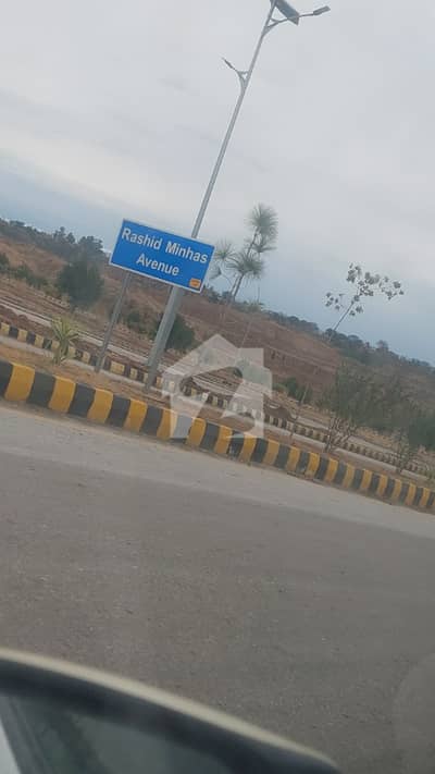 ڈی ایچ اے فیز 6 - سیکٹر بی3 ڈی ایچ اے ڈیفینس فیز 6 ,ڈی ایچ اے ڈیفینس,اسلام آباد میں 1 کنال رہائشی پلاٹ 1.55 کروڑ میں برائے فروخت۔
