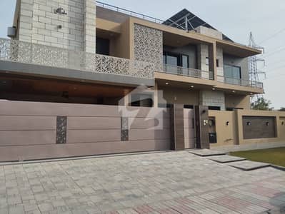 ڈی ایچ اے فیز 2 - سیکٹر جی ڈی ایچ اے ڈیفینس فیز 2,ڈی ایچ اے ڈیفینس,اسلام آباد میں 7 کمروں کا 1 کنال مکان 15.0 کروڑ میں برائے فروخت۔ ڈی ایچ اے فیز 2 - سیکٹر جی ڈی ایچ اے ڈیفینس فیز 2,ڈی ایچ اے ڈیفینس,اسلام آباد میں 7 کمروں کا 1 کنال مکان 15.0 کروڑ میں برائے فروخت۔