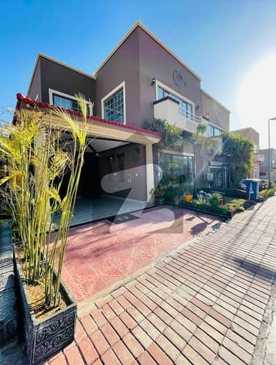 Defence Villa For Rent (18 Marla Extra Land )