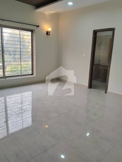 5 Marla Lower Portion In E-11 Of Islamabad Is Available For Rent