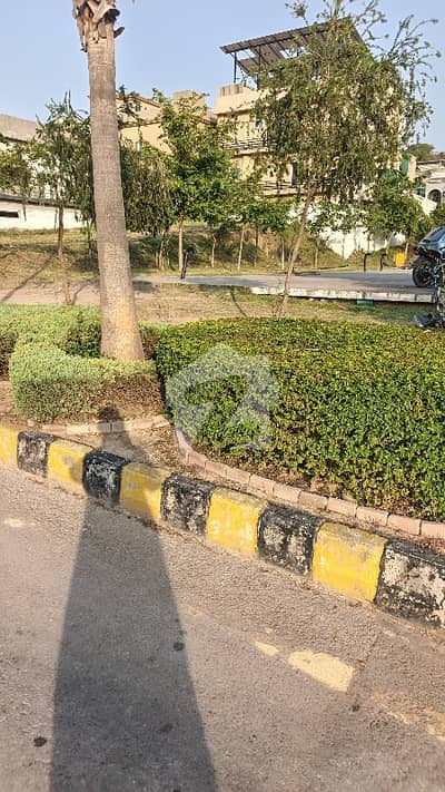 بحریہ انکلیو - سیکٹر سی 2 بحریہ انکلیو,بحریہ ٹاؤن,اسلام آباد میں 14 مرلہ رہائشی پلاٹ 2.36 کروڑ میں برائے فروخت۔ بحریہ انکلیو - سیکٹر سی 2 بحریہ انکلیو,بحریہ ٹاؤن,اسلام آباد میں 14 مرلہ رہائشی پلاٹ 2.36 کروڑ میں برائے فروخت۔