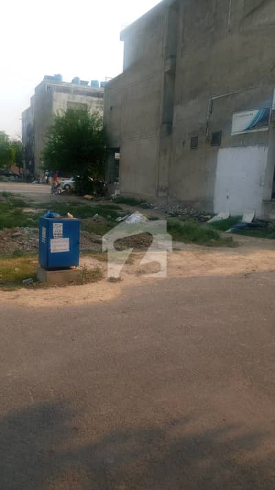 Commercial Plot For Sale H Block 4.26 Marla