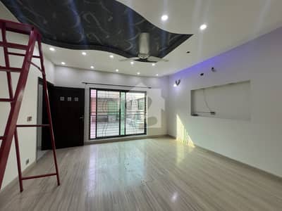 1 KANAL UPPER PORTION FOR RENT IN DHA PHASE 4