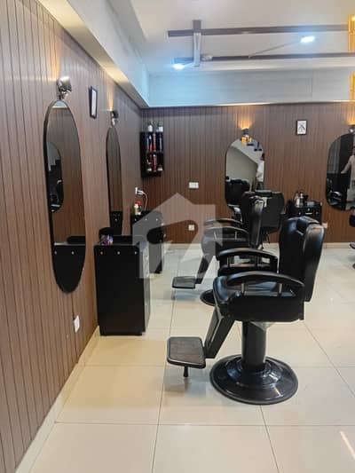 4marla Basement available for rent in DD commercial dha phase-4 Lahore