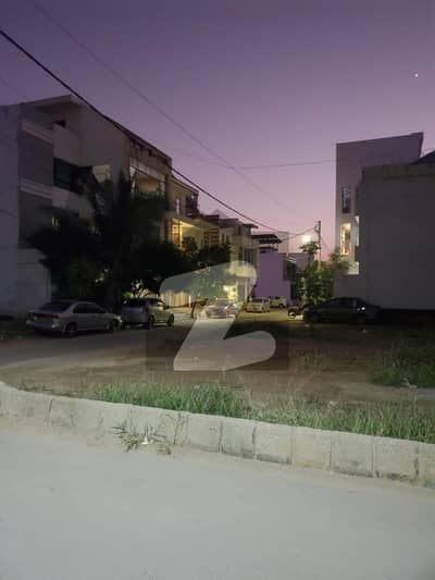 400 Sq Yard Plot Available For Sale