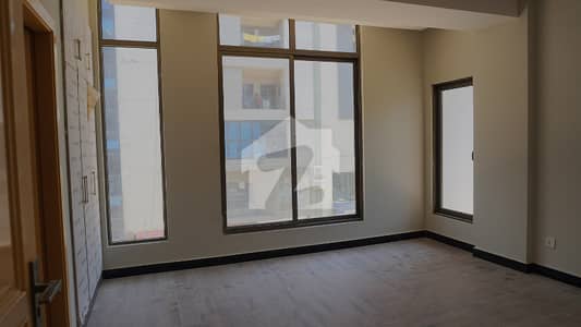 PARK FACE CORNER APARTMENT (FLAT) FOR RENT