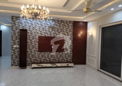5 Marla House Available In Bahria Town - Sector C For Sale