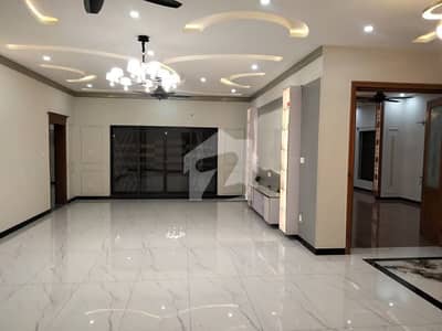 10 Marla Upper Portion Available For Rent
