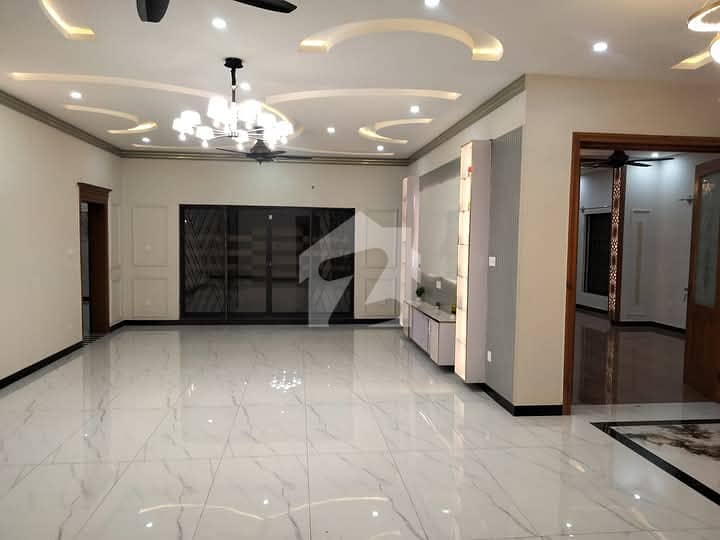 10 Marla Upper Portion Available For Rent 10 Marla Upper Portion Available For Rent