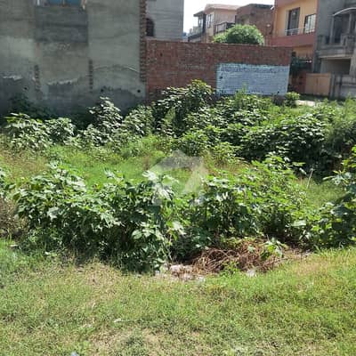 غوث گارڈن - فیز 4 غوث گارڈن,لاہور میں 3 مرلہ رہائشی پلاٹ 40.0 لاکھ میں برائے فروخت۔ غوث گارڈن - فیز 4 غوث گارڈن,لاہور میں 3 مرلہ رہائشی پلاٹ 40.0 لاکھ میں برائے فروخت۔