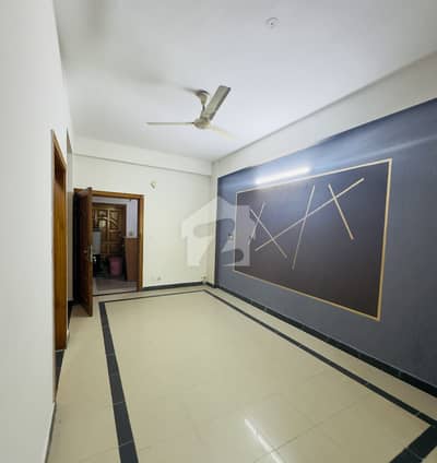 3bed Flat For Sale In Main Markaz D17/2 Islamabad