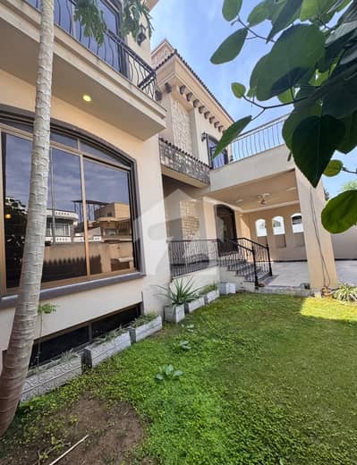 Brand New 3-Storey Luxury House Available For Rent In F-11.