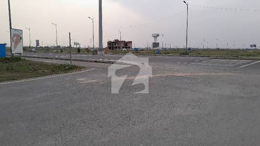 ڈی ایچ اے فیز9 پریزم - بلاک کیو ڈی ایچ اے فیز9 پریزم,ڈی ایچ اے ڈیفینس,لاہور میں 1 کنال رہائشی پلاٹ 3.55 کروڑ میں برائے فروخت۔ ڈی ایچ اے فیز9 پریزم - بلاک کیو ڈی ایچ اے فیز9 پریزم,ڈی ایچ اے ڈیفینس,لاہور میں 1 کنال رہائشی پلاٹ 3.55 کروڑ میں برائے فروخت۔