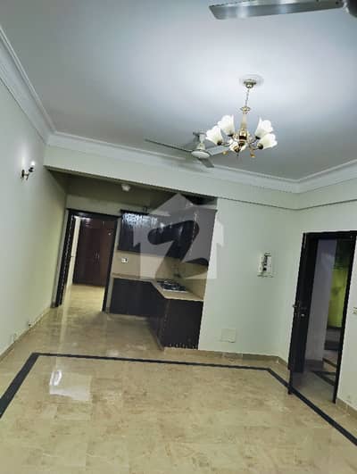 F-11 Markaz One Bedroom Apartment Available For Sale