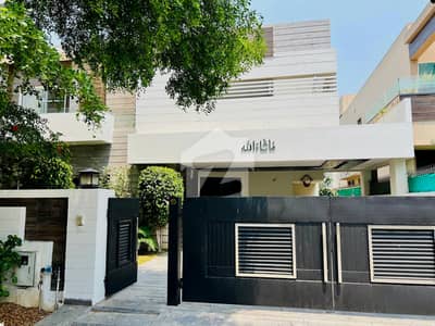 1 KANAL ELEGANT SUPER HOT LOCATED BUNGALOW IS AVAILABLE IN THE BEST BLOCK OF DHA LAHORE | ACs Installed 1 KANAL ELEGANT SUPER HOT LOCATED BUNGALOW IS AVAILABLE IN THE BEST BLOCK OF DHA LAHORE | ACs Installed