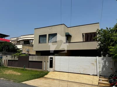 1 KANAL ELEGANT AND FULLY MAINTAINED SUPER HOT LOCATED BUNGALOW IS AVAILABLE IN THE BEST BLOCK OF DHA LAHORE 1 KANAL ELEGANT AND FULLY MAINTAINED SUPER HOT LOCATED BUNGALOW IS AVAILABLE IN THE BEST BLOCK OF DHA LAHORE