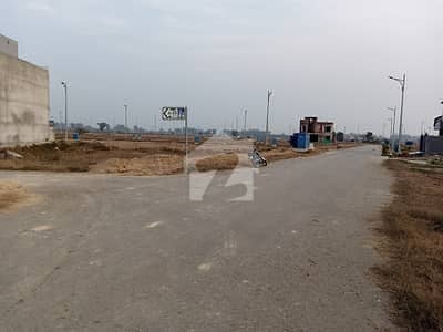 VALUE TO MONEY PRIME LOCATION 1+1 PAIR NEEDY OWNER