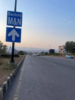 10 Marla Plot Available For Sale In Bahria Enclave Islamabad.