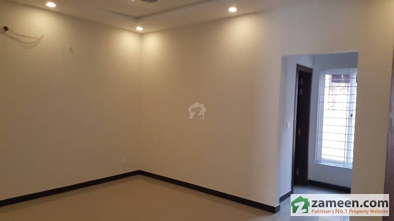 Sector A 10 Marla Triple Unit Corner Full House For Rent