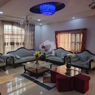 Fully Furnished 3 Bedroom Portion Fully Furnished 3 Bedroom Portion