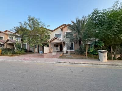 Bahria Homes 152 Sq Yd Villa For Sale Precinct-11B. 3 Bedrooms | Drawing, Dining, Closed Italian Kitchen & TV Lounge. Near Entrance | Near Murree Point | Huge Greenbelt | Close to Parks, Mosques & Shopping Gallery. Just 8 Min Drive from Main Gate.