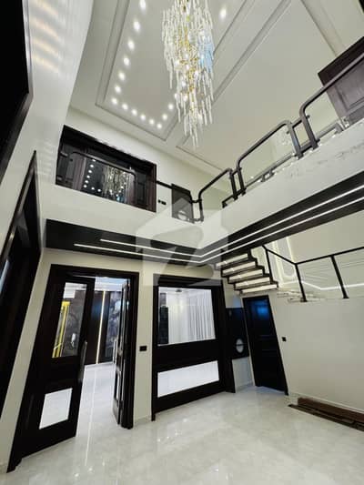 1 Kanal Ultra Modern & Luxury House for Sale on 65 Ft Road in DHA Multan Sector M