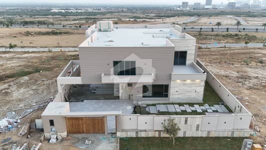 1000 Sq Yd Luxury Villa with Basement For Sale Precinct 17, Bahria Town Karachi A+ Construction | 8 Bedrooms, Swimming Pool, Drawing, Dining, TV Lounge & American Kitchen 5 Min from Main Gate | Near Park, Mosque, Schools & Midway Commercial.