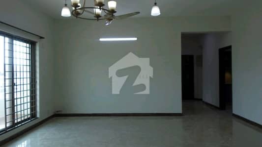 A 10 Marla Flat Is Up For Grabs In Askari A 10 Marla Flat Is Up For Grabs In Askari
