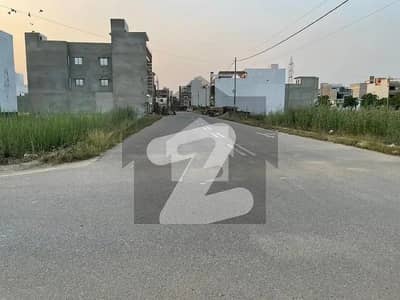 Affordable West Open Park Facing Residential Plot Of 120 Square Yards Is Available For Sale Affordable West Open Park Facing Residential Plot Of 120 Square Yards Is Available For Sale