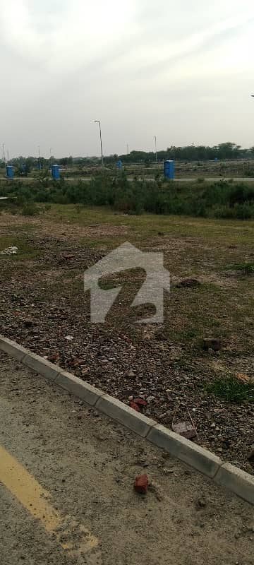 5 marla commercial plot for sale F1 block bahria orchard lahore