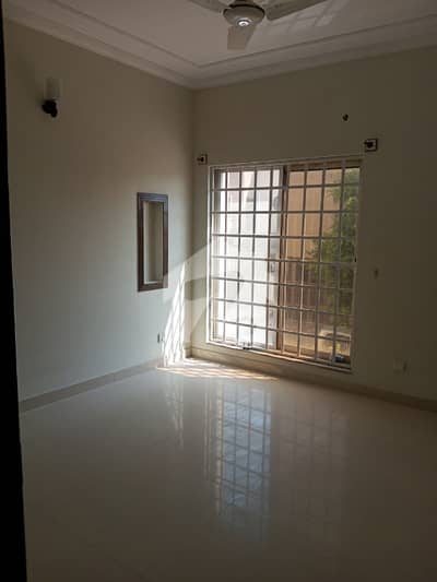 Like A Good Condition 5 Marla Double Storey House In Bahria Town Phase 8 For Rent At Good Location